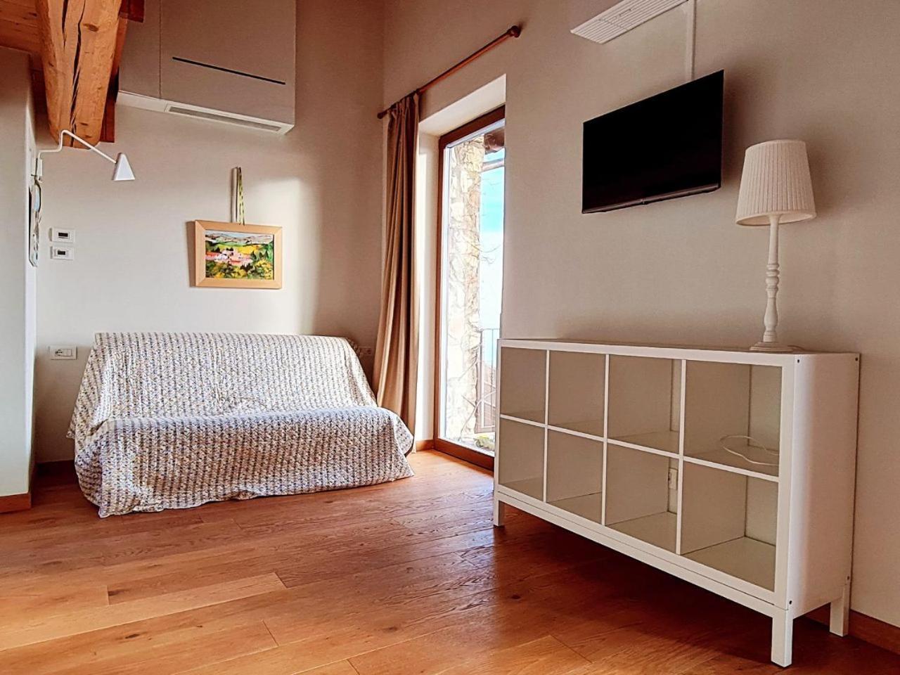 Agriturismo San Genesio Rovagnate 外观 照片